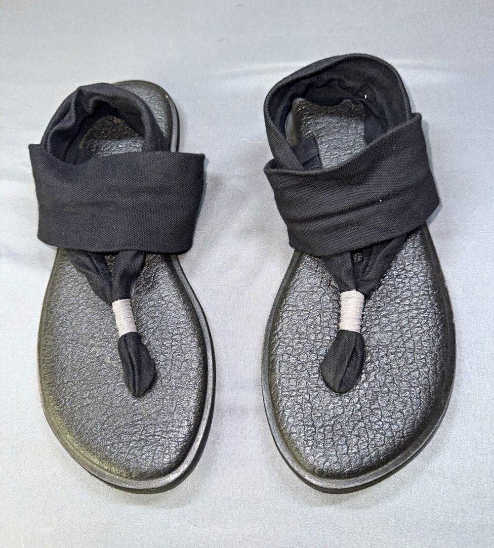 Sanuk Women’s Black Solid Thong Slip-On Comfort Sandals Fabric Upper